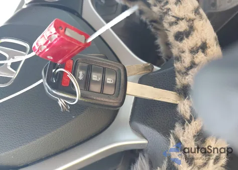 2015 Honda Civic Lx z USA, uszkodzony, nr VIN 2HGFG3B51FH517863